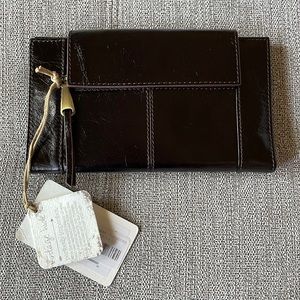New HOBO Black Top-Grain Leather Wristlet Wallet